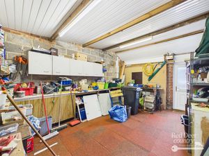 Garage- click for photo gallery